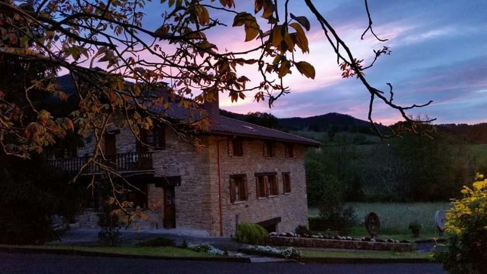 Agroturismo Iberreko Errota Muxika Екстер'єр фото