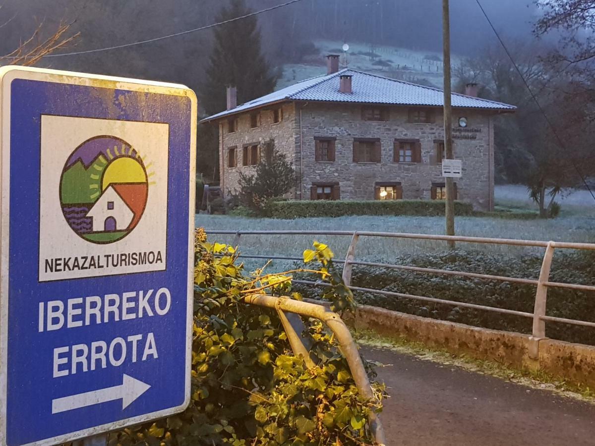 Agroturismo Iberreko Errota Muxika Екстер'єр фото